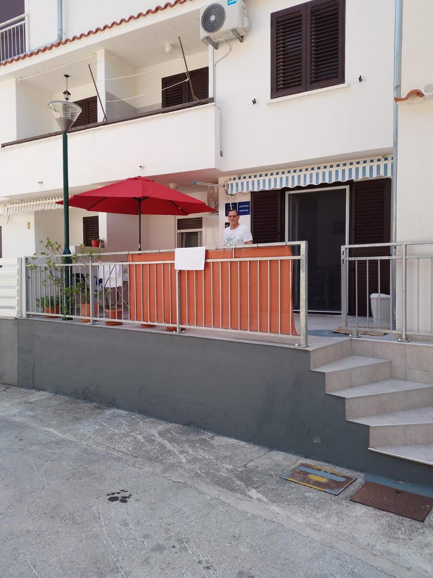 Apartment Fortuna Necujam Ngoại thất bức ảnh